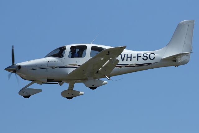 Cirrus SR-20 (VH-FSC)