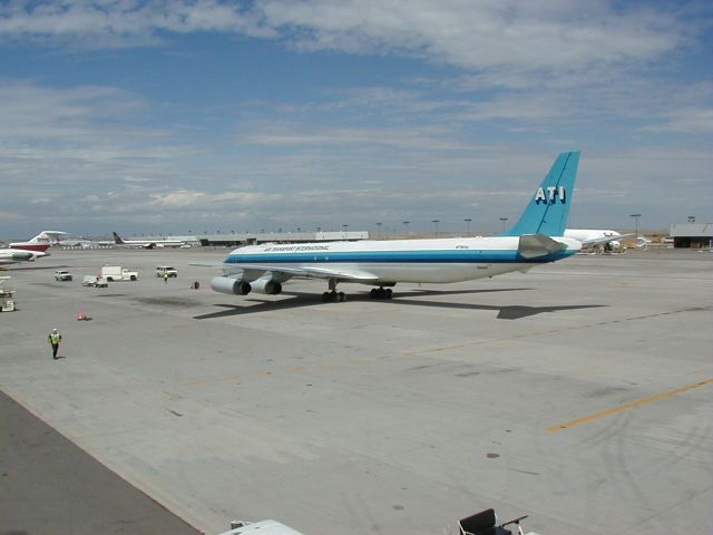 McDonnell Douglas DC-8-60 (N786AL) - Taken in 2003.