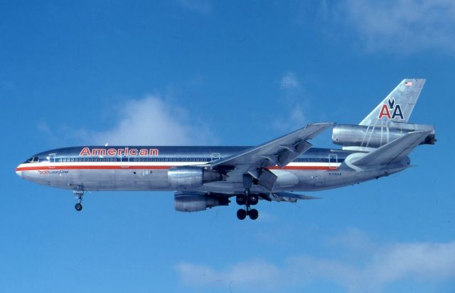 McDonnell Douglas DC-10 (N119AA) - Classic American DC-10 landing at CLE in the 80s