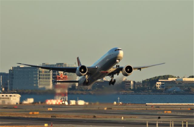 BOEING 777-300 (TC-LJD) - KSFO - late PM departure off 28R at SFO - waiting for Gman to travel to the Sept 2020 SFO Airline Collectible Show - (FB) hopefully not cancelled.