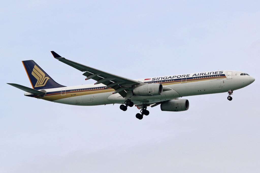 Airbus A330-300 (9V-SSD)