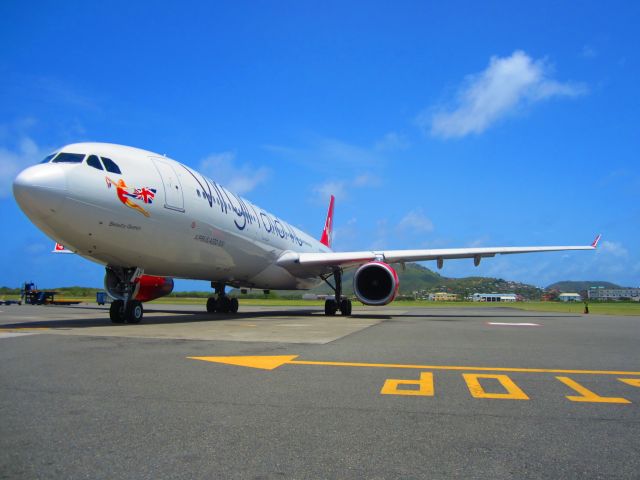 Airbus A330-300 (G-VSXY)