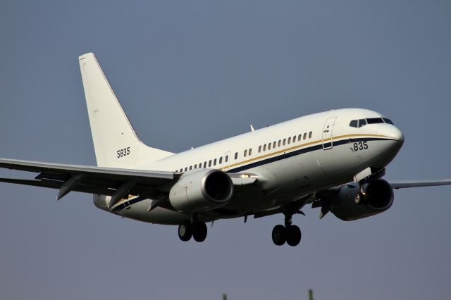 Boeing 737-700 (16-5835) - US NAVY-Boeing C-40A Clipper (737-7AFC)