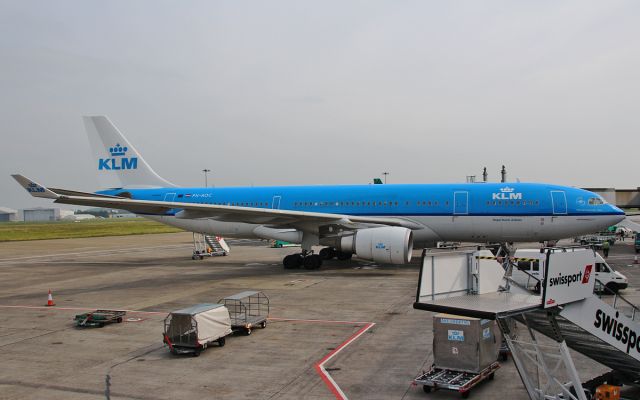 Airbus A330-300 (PH-AOC) - klm a-330-203 ph-aoc diverted to shannon 17/9/14 while enroute from kralendijk on the island of bonaire in the caribbean to amsterdam due to a problem with one of its engines.