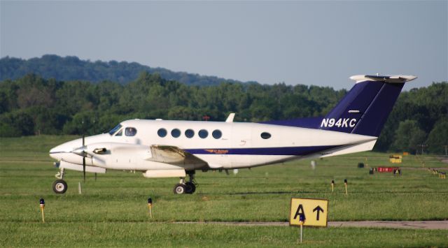 Beechcraft Super King Air 200 (N94KC)