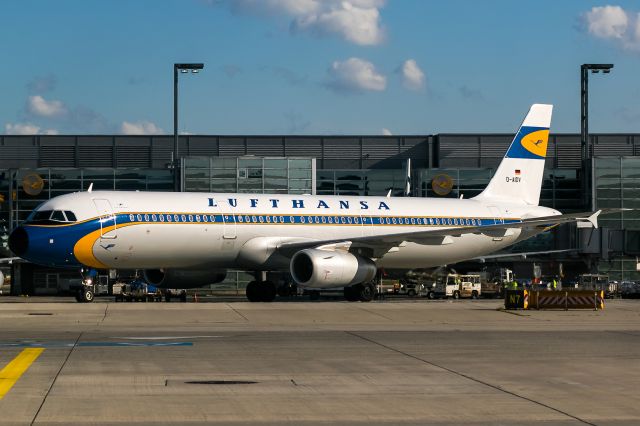 Airbus A321 (D-AIDV) - sightseeing tour Frankfurt Airport