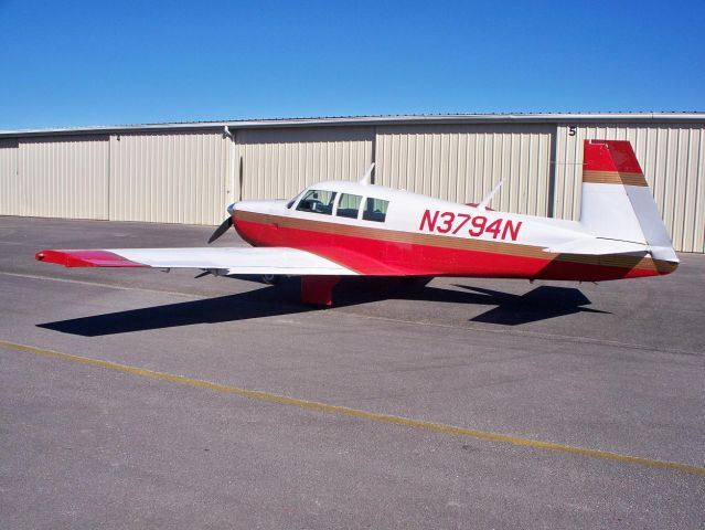 Mooney M-20 (N3794N)