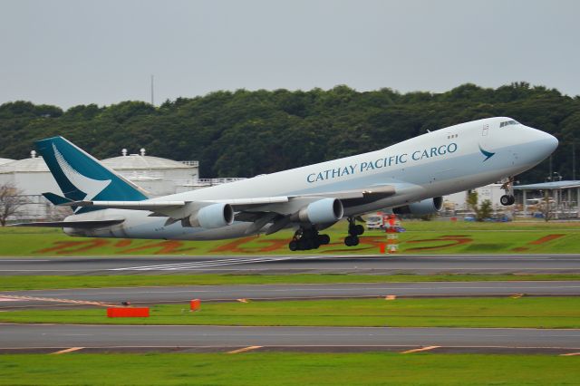 Boeing 747-400 (B-LID)