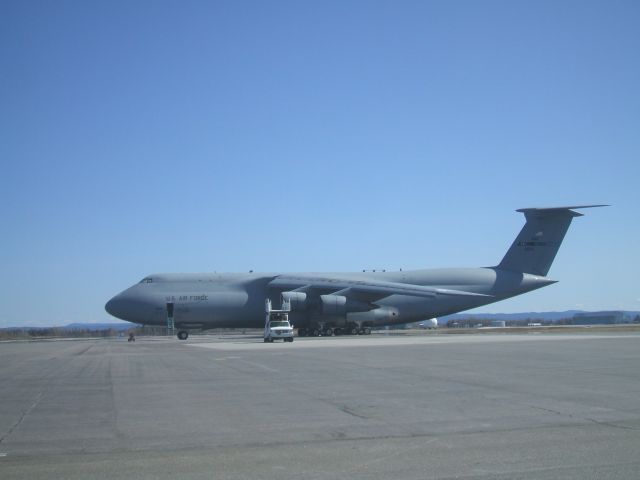 Lockheed C-5 Galaxy — - Parked for the Night at Goose Airport NL