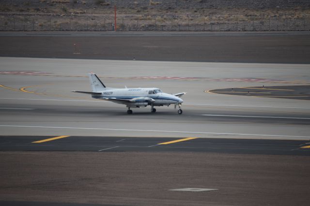Beechcraft Airliner (N8227P)