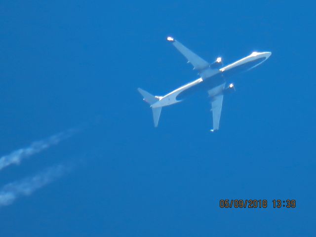 Boeing 737-900 (N802DN)