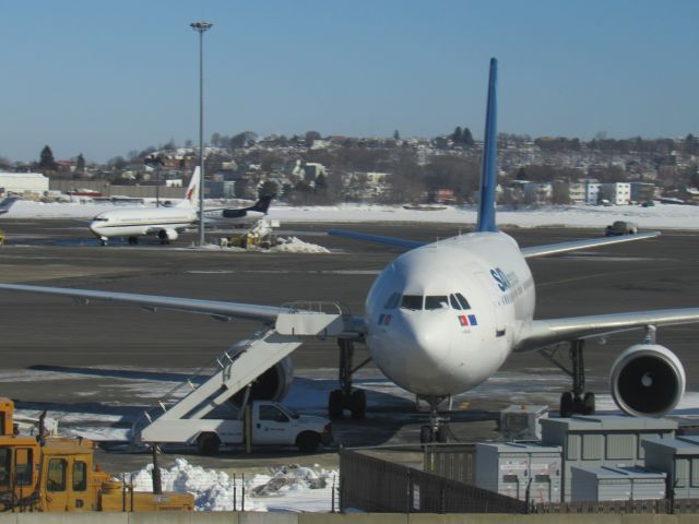 Airbus A310 (CS-TGV)