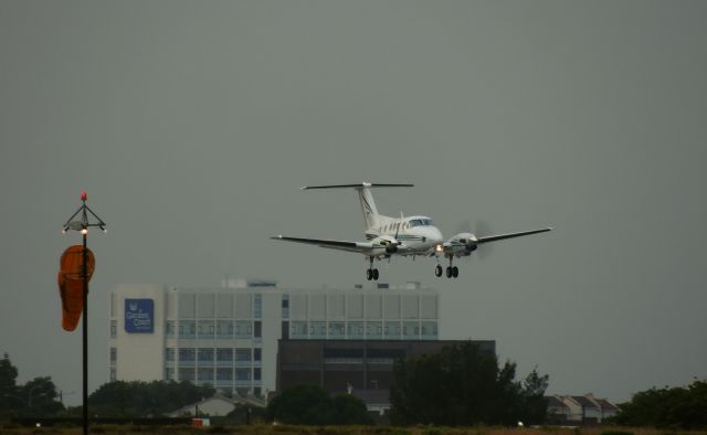 Beechcraft King Air 90 (ZS-LTD)