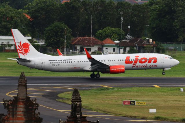 Boeing 737-900 (PK-LHO)