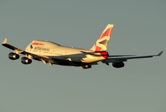 Boeing 747-400 (G-CIVF)