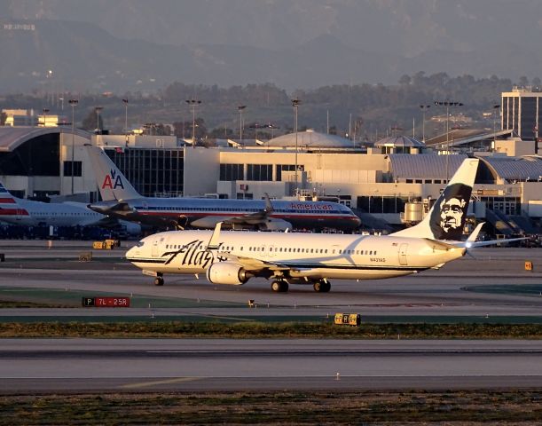 Boeing 737-900 (N431AS) - a rel=nofollow href=http://flightaware.com/live/flight/N431AS/history/20150210/2210Z/MMZH/KLAXhttps://flightaware.com/live/flight/N431AS/history/20150210/2210Z/MMZH/KLAX/a