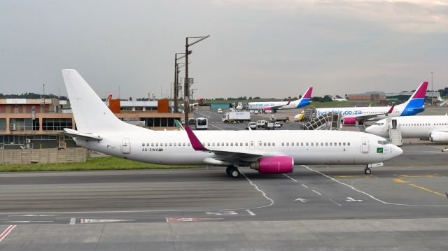 Boeing 737-800 (ZS-ZWO) - FlySafair Boeing 737-8K2(WL) ZS-ZWO in Johannesburg 
