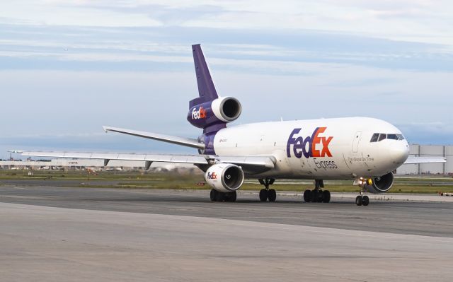 McDonnell Douglas DC-10 (N315FE)