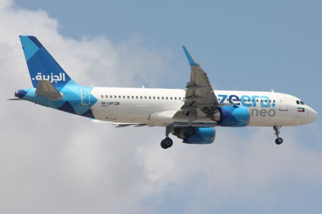 Airbus A320neo (9K-CBF)
