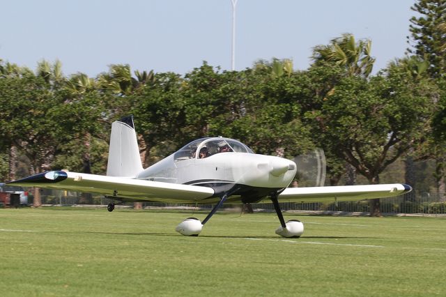 Vans RV-7 (VH-XRC)