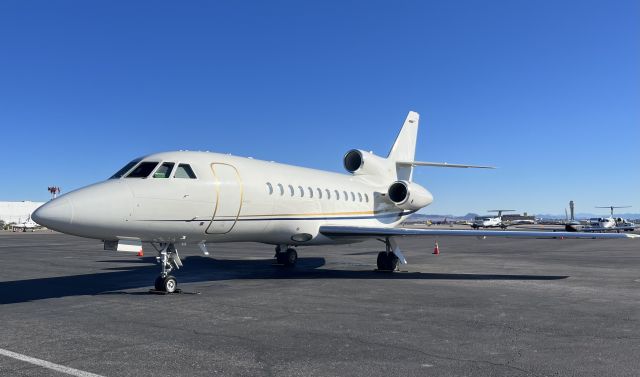 Dassault Falcon 900 (N84PH)