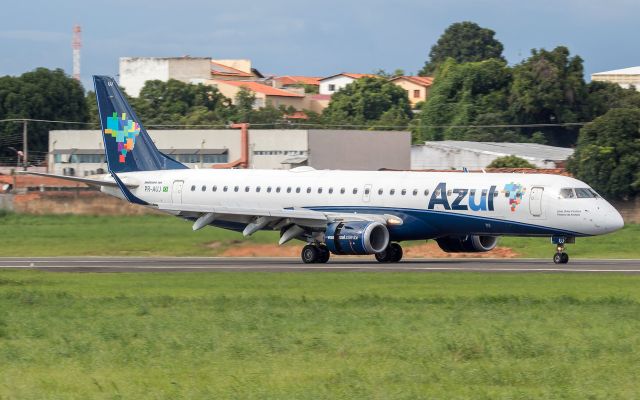 Embraer ERJ-190 (PR-AUJ)