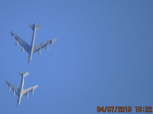 Boeing B-52 Stratofortress (61-0016)