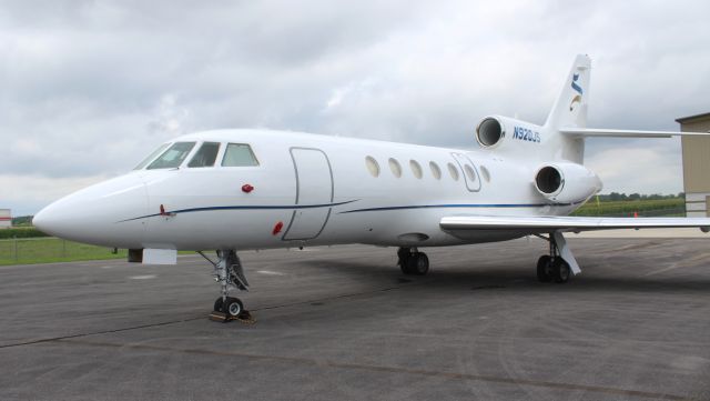 Dassault Falcon 900 (N920JS) - A 1999 model Dassault Falcon 50 on the ramp at Pryor Field Regional Airport, Decatur, AL - July 13, 2021.