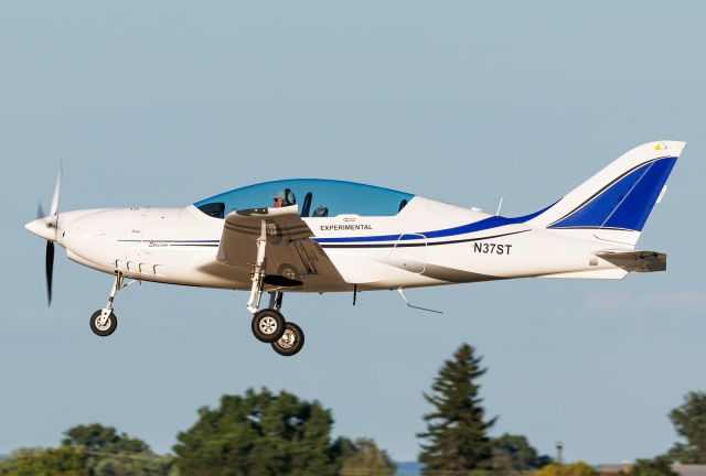 TL ULTRALIGHT Stream (N37ST)
