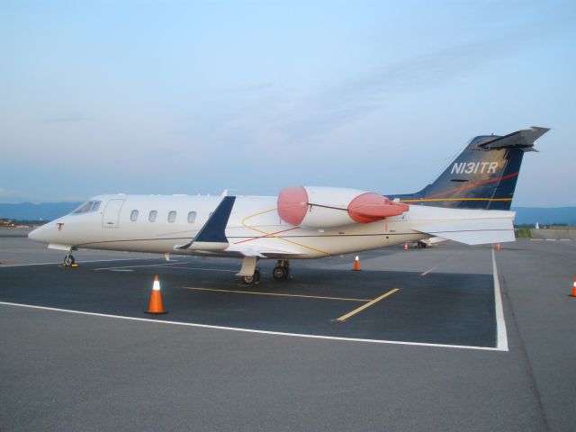 Learjet 60 (N131TR) - Early morning sunrise at kroa