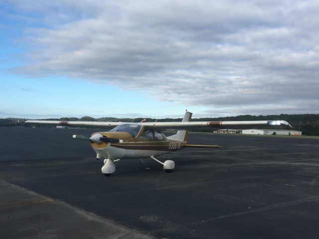 Cessna Cardinal (N30670) - Plane just had a bath.