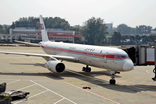 Tupolev Tu-214 (P-633) - Air Koryo P-633 Tu-204-100 at PEK