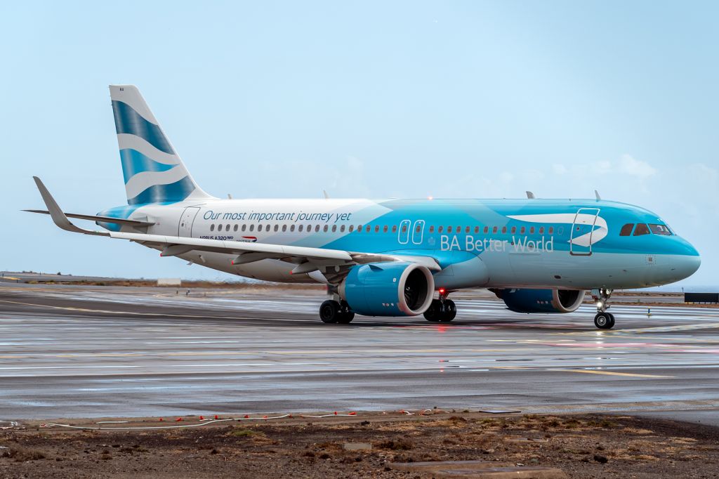 Airbus A320neo (G-TTNA)