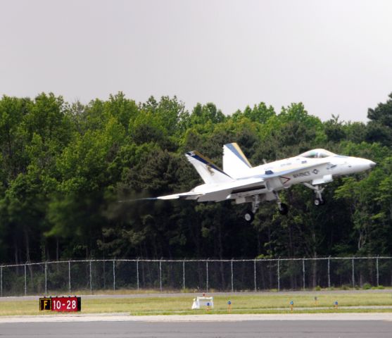 McDonnell Douglas FA-18 Hornet — - The occasion is the 30th Anniversary of the F/A-18. The aircraft is painted in the original color scheme as the first F/A-18. Flyin to the Wildwood Airport NJ