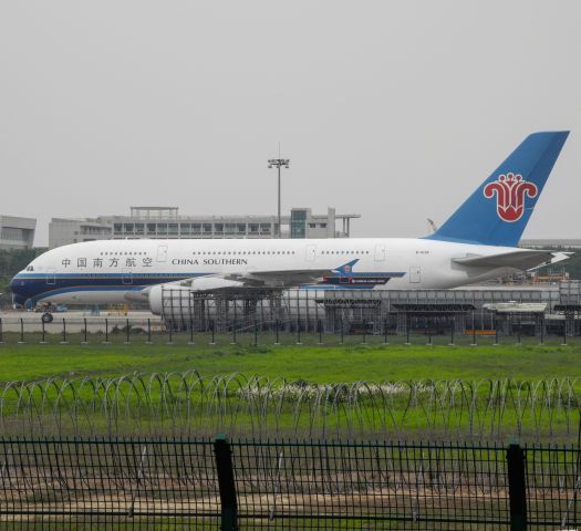 Airbus A380-800 (B-6138)