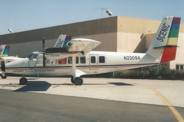 De Havilland Canada Twin Otter (N230SA) - Seen here in Oct-01.br /br /Reregistered N692AR 16-Jun-07.