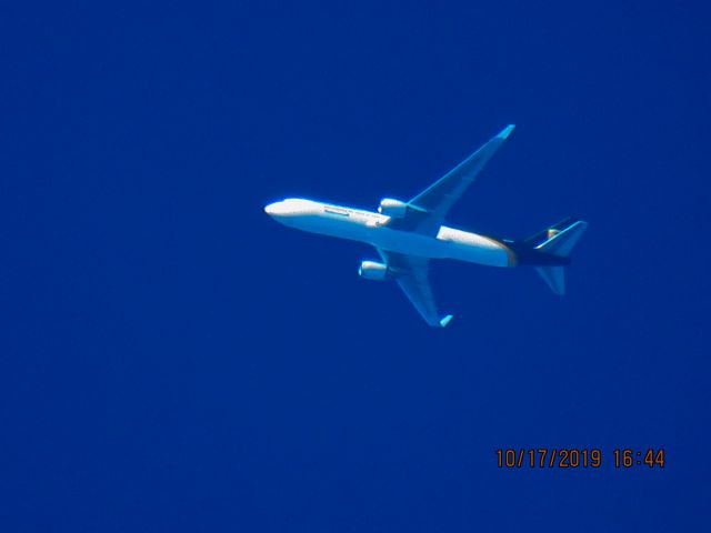 BOEING 767-300 (N359UP)