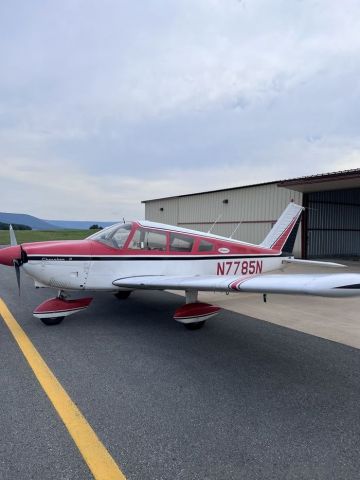 Piper Cherokee (N7785N)