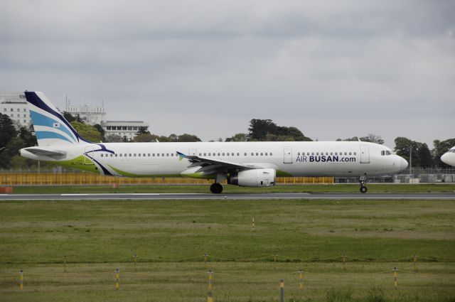 Airbus A321 (HL7761) - Departure at NRT Airport R/W16R on 2012/04/30