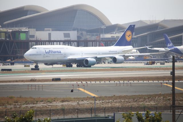 BOEING 747-8 (D-ABYD)