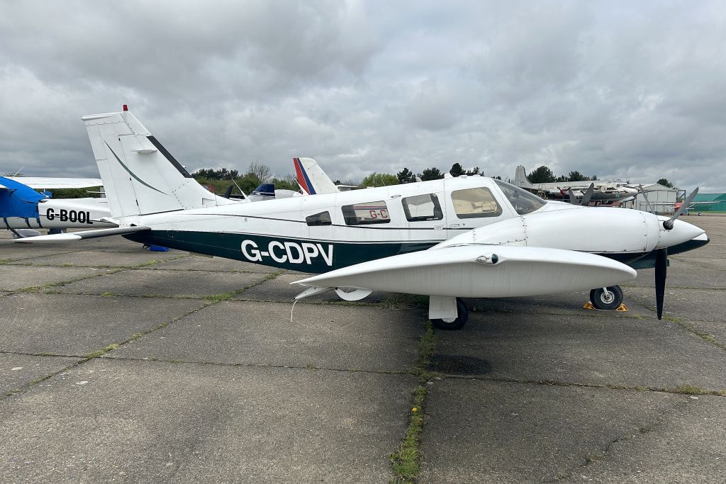 Piper Seneca (G-CDPV) - Seen here on 11-Apr-24.