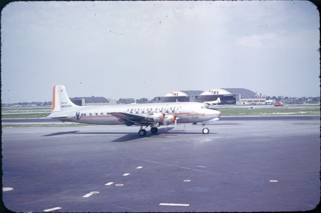 Douglas DC-7 — - 1953