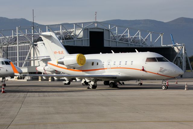 Canadair Challenger (VP-BJE)