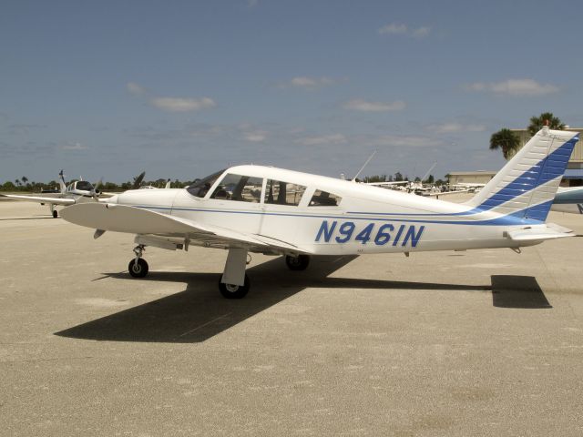 Piper Cherokee (N9461N)