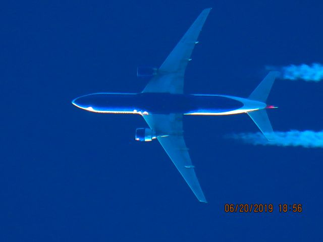 Boeing 777-200 (G-VIIE)