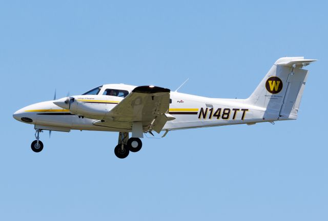 Piper PA-44 Seminole (N148TT)