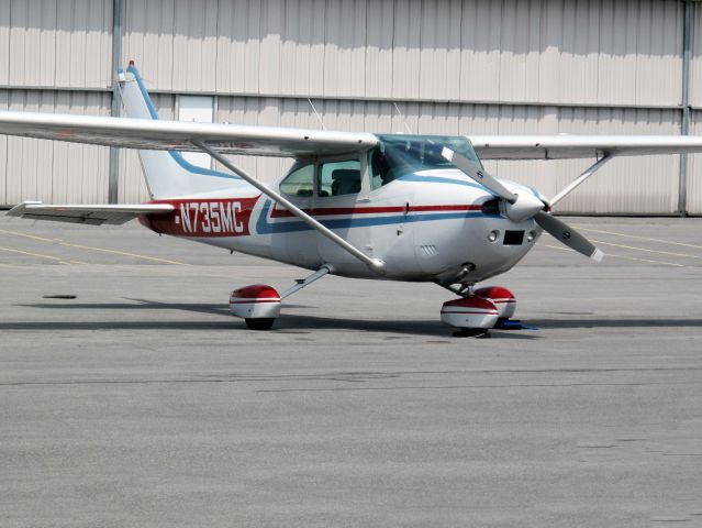 Cessna Skylane (N735MC)