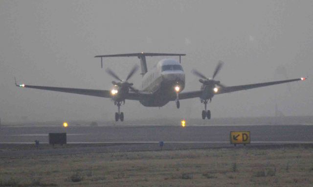 — — - Beechcraft departing Merced Regional Airport. Visibility 1/4 mile.