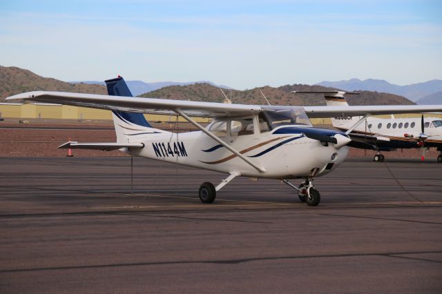 Cessna Skyhawk (N1144M)