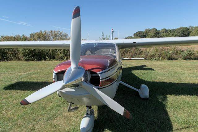 Cessna Cardinal (N30768)